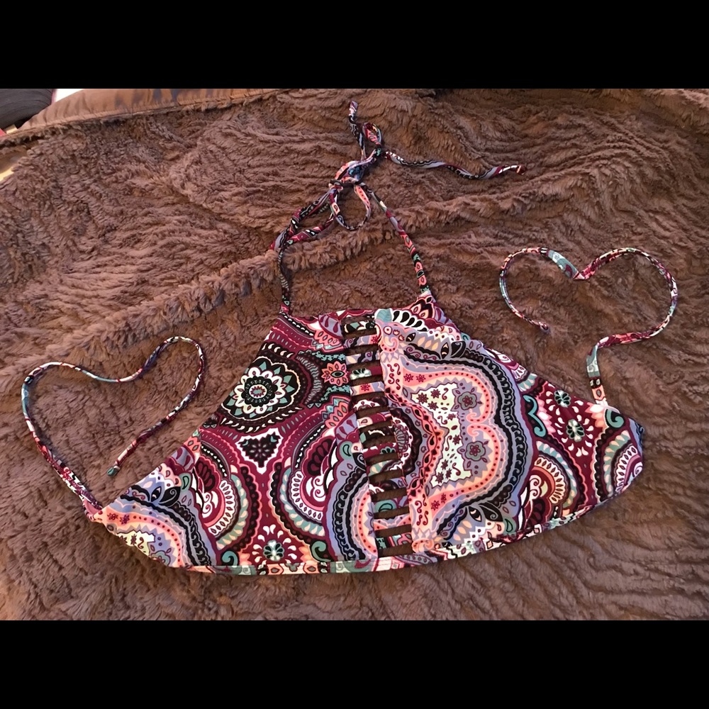 Bundle 3 for $10 Rue Blue by Rue 21 Halter bikini top in EUC